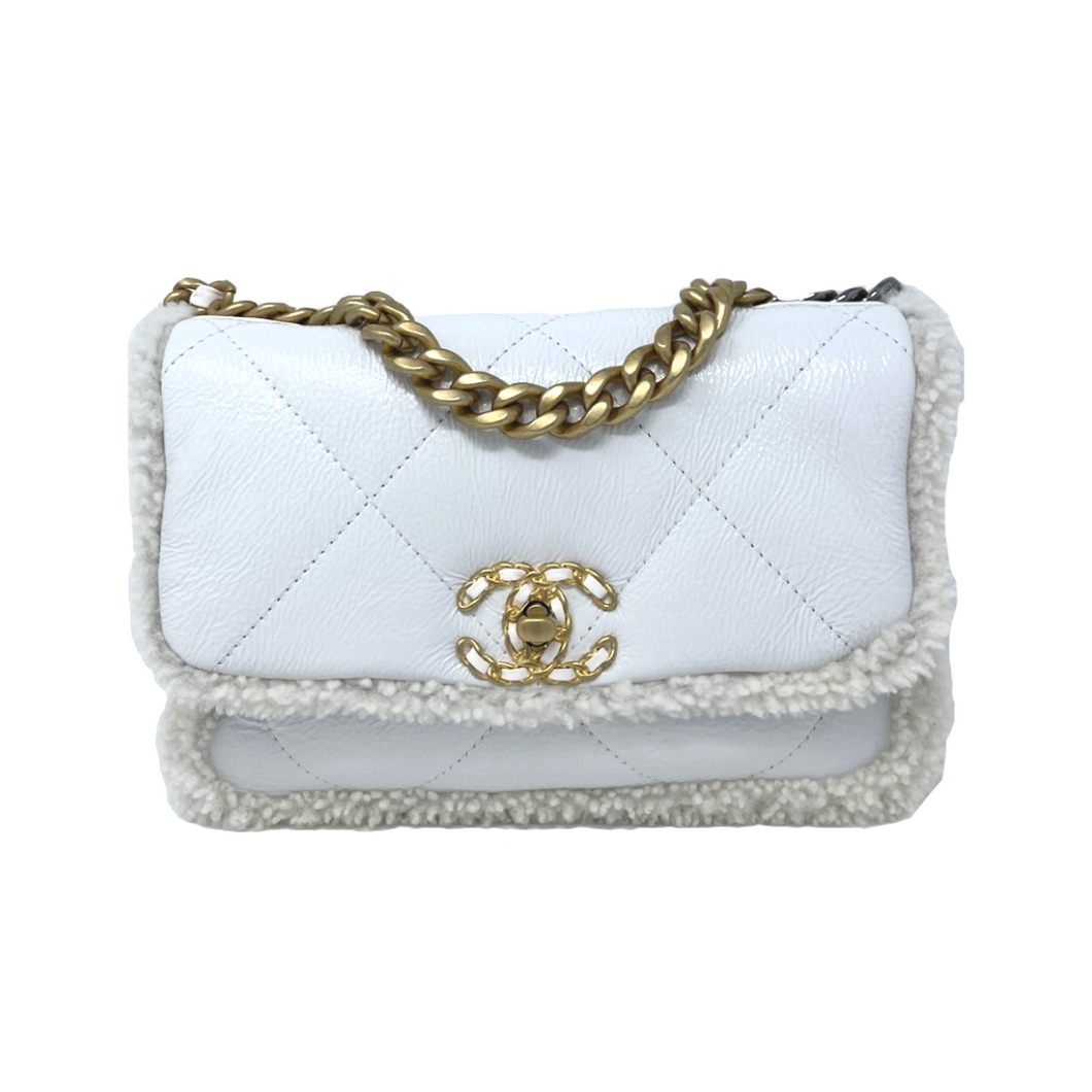 Chanel White 19 Lambskin & Shearling Shoulder Bag – Luxie Club